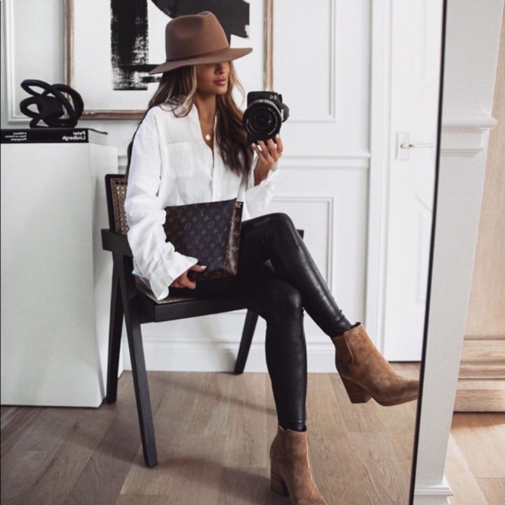 ZARA FAUX LEATHER LEGGINGS - Picture 3 of 9